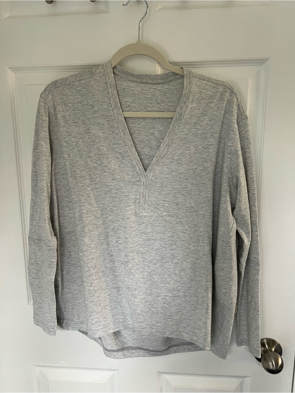 Lululemon Back in Action v-neck long sleeve